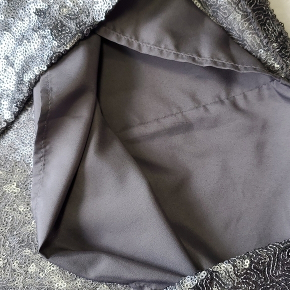 NWT Sequins Skirt Gap Size 6 - Picture 3 of 6
